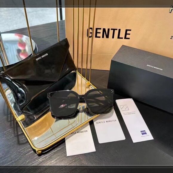 Gentle Monster Her Oversized Sunglasses - Black, Like New! main image 5